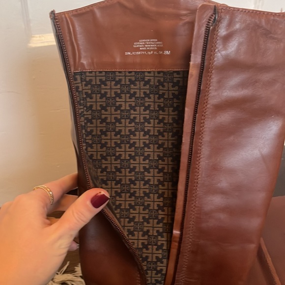 Tory Burch riding boots - Picture 4 of 7